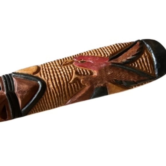 Hancrafted African Sese Mask " Red Eagle". - Picture 4 of 4